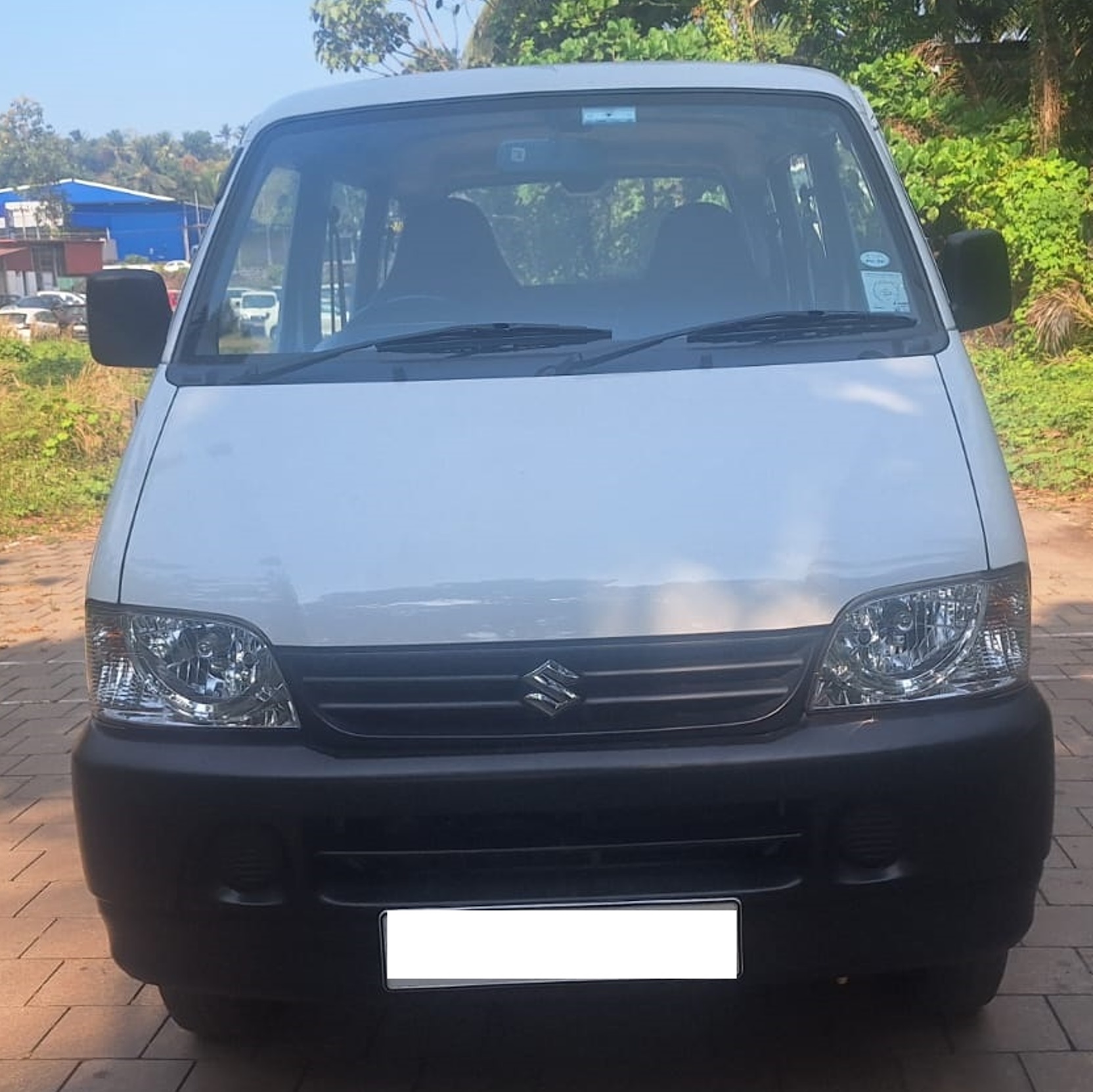 MARUTI EECO 2022 Second-hand Car for Sale in Kannur